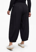 Arina' pants – flowing, light & modern